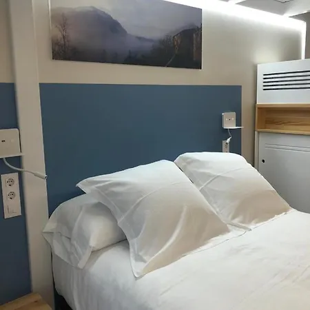 Completamente Equipado En Pontedeume. Apartment *