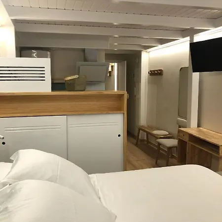 Completamente Equipado En Pontedeume. *