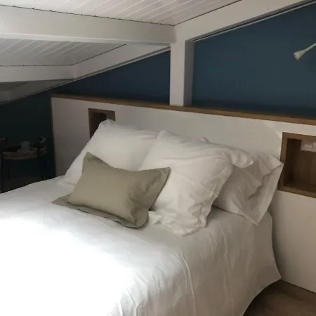 Apartment Completamente Equipado En Pontedeume.