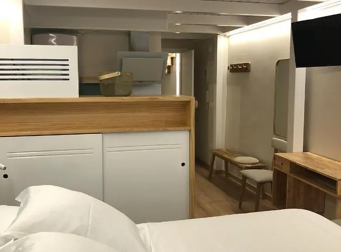 Completamente Equipado En Pontedeume. *