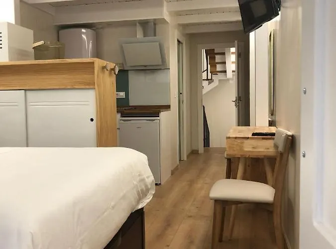 Completamente Equipado En Pontedeume. Puentedeume